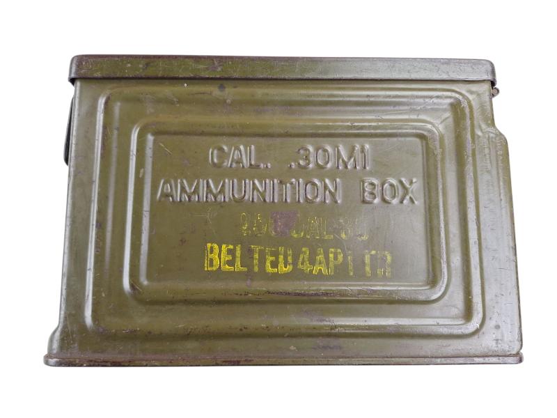 a us ww2  browning .30cal  ammo box