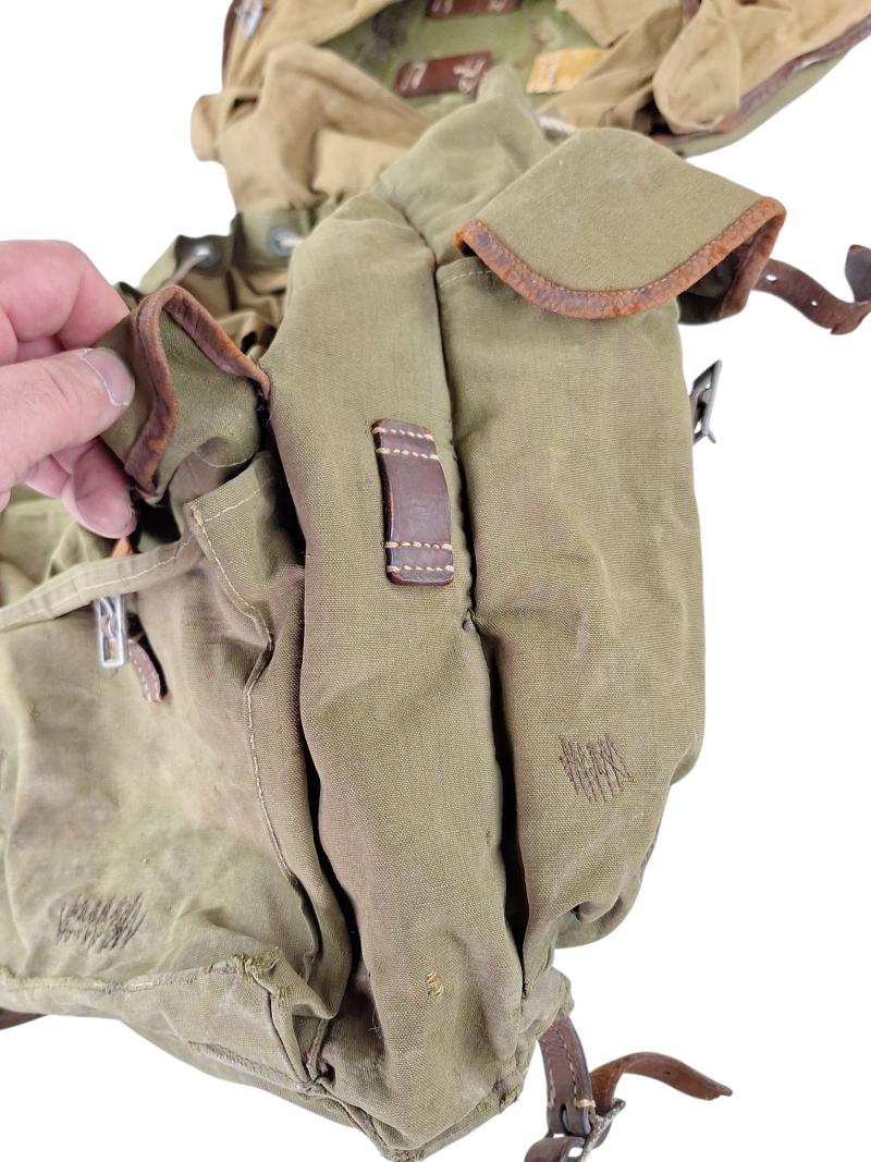 a german ww2 ww2 gebirgs jager backpack