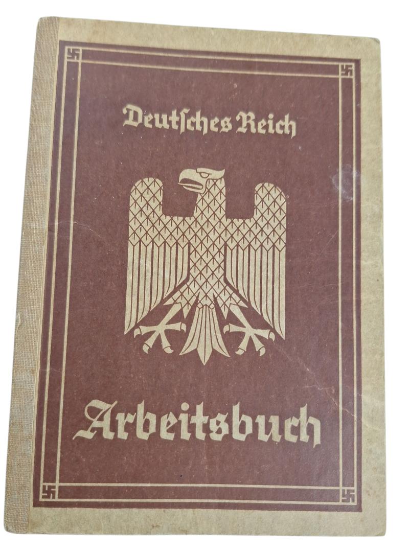 a german first Pattern ww2 labor book 