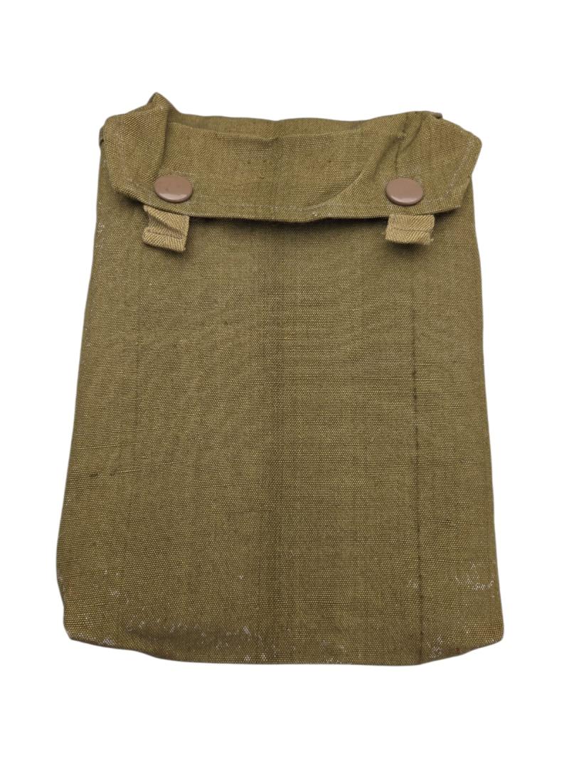 A Wehrmacht Gascape Pouch