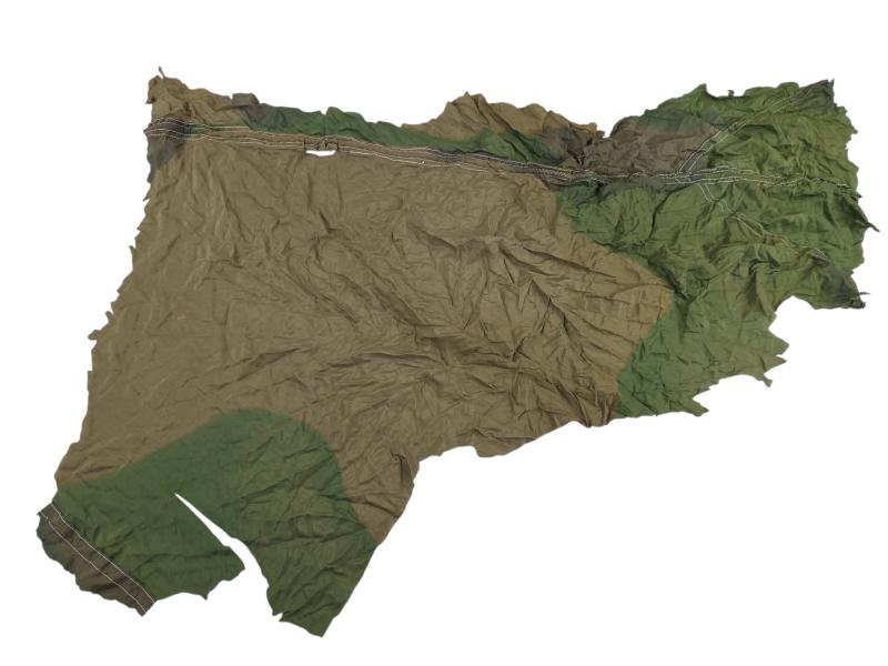 a camo scarve from a Fallschirmjäger Parachute