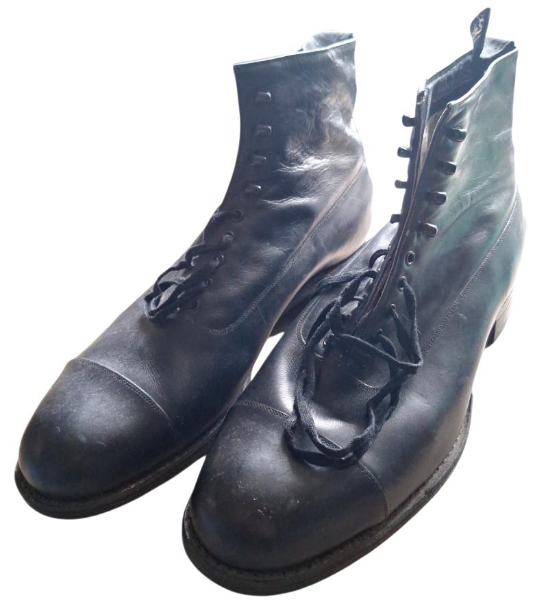 a set off German WW2 period civilian shoes