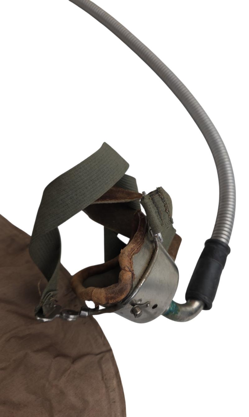 rare dutch ww2 period air protection respiratory oxygen device