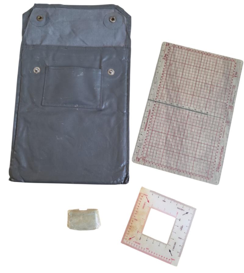 wehrmacht Kartenwinkelmesser pouch with content