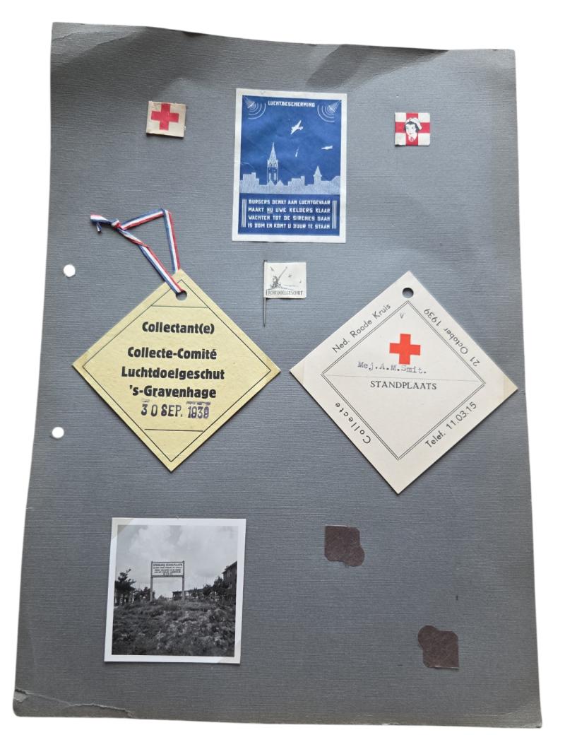 A Dutch WWII set with 7 Red Cross anti-aircraft guns