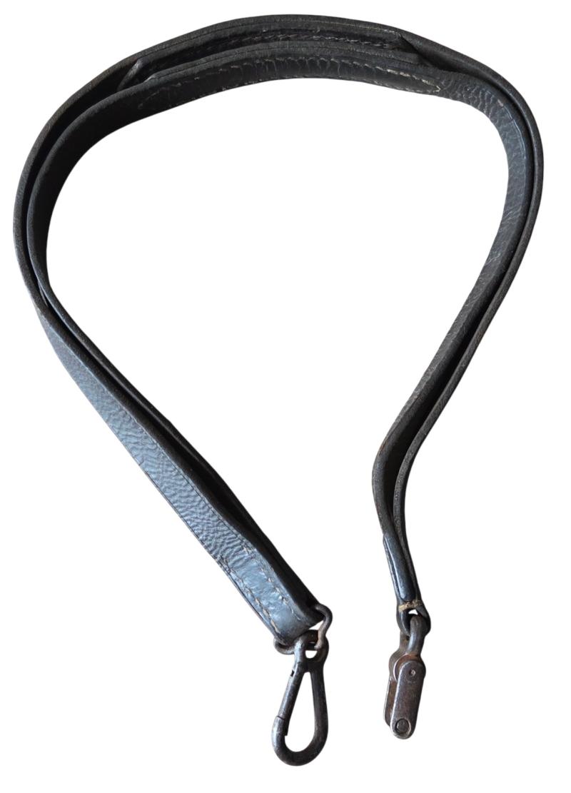 a German WWII Mg 42 sling