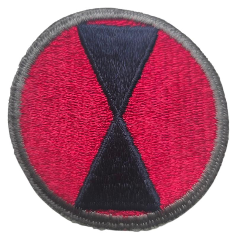 a us ww2  7th infantry  division patch