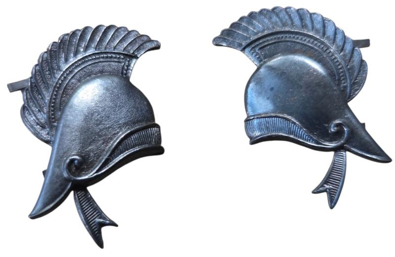 a Royal Netherlands East Indies Army (KNIL) – Engineers shoulder board metal insignia set