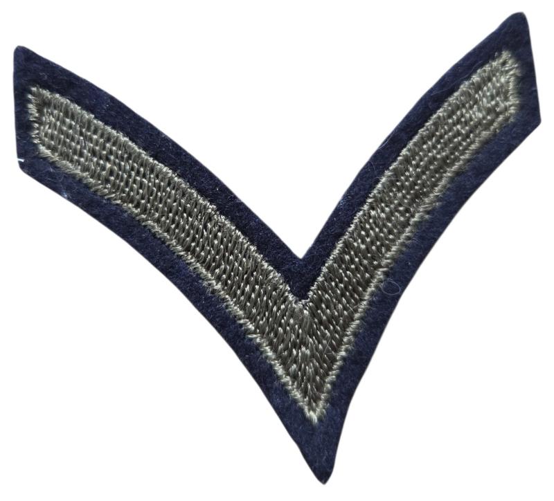 a ww2 us army single chevron private first class