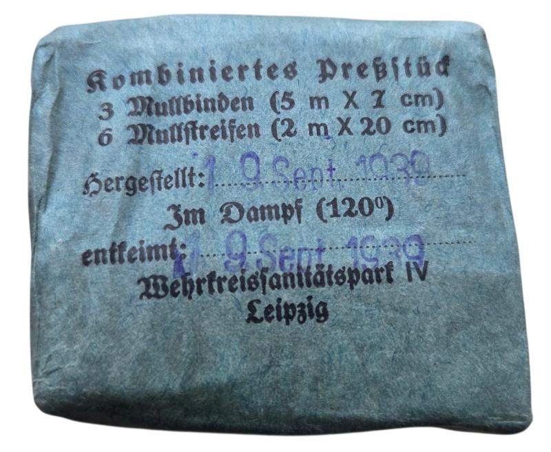 Original WWII German Wehrmacht Combined Field Dressing Set (Kombiniertes Preßstück)